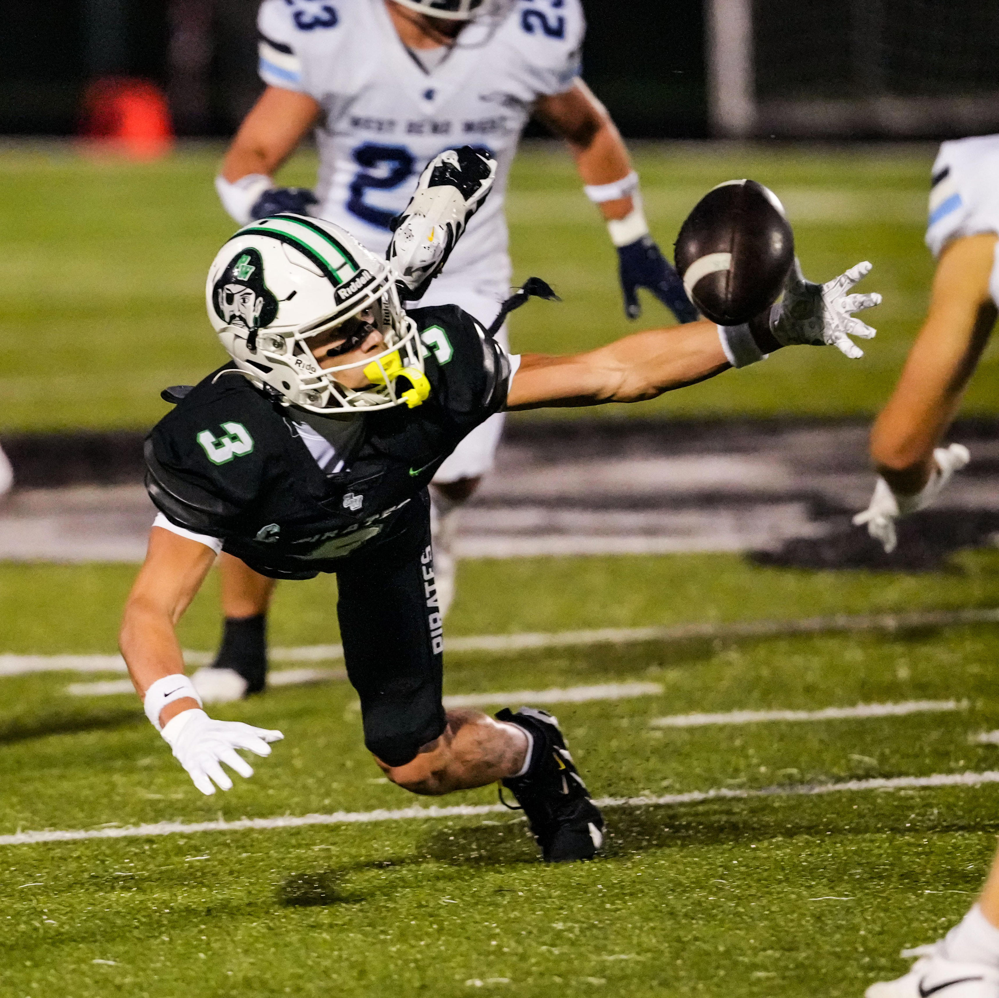 Vote for Journal Sentinel play of the week for the week of Oct. 5-10, 2026