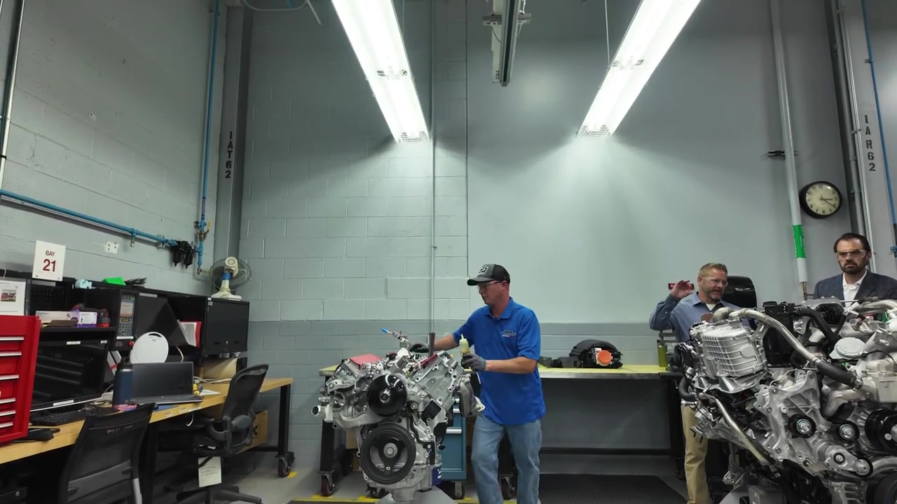 Inside GM’s engine build room: How test engines are built