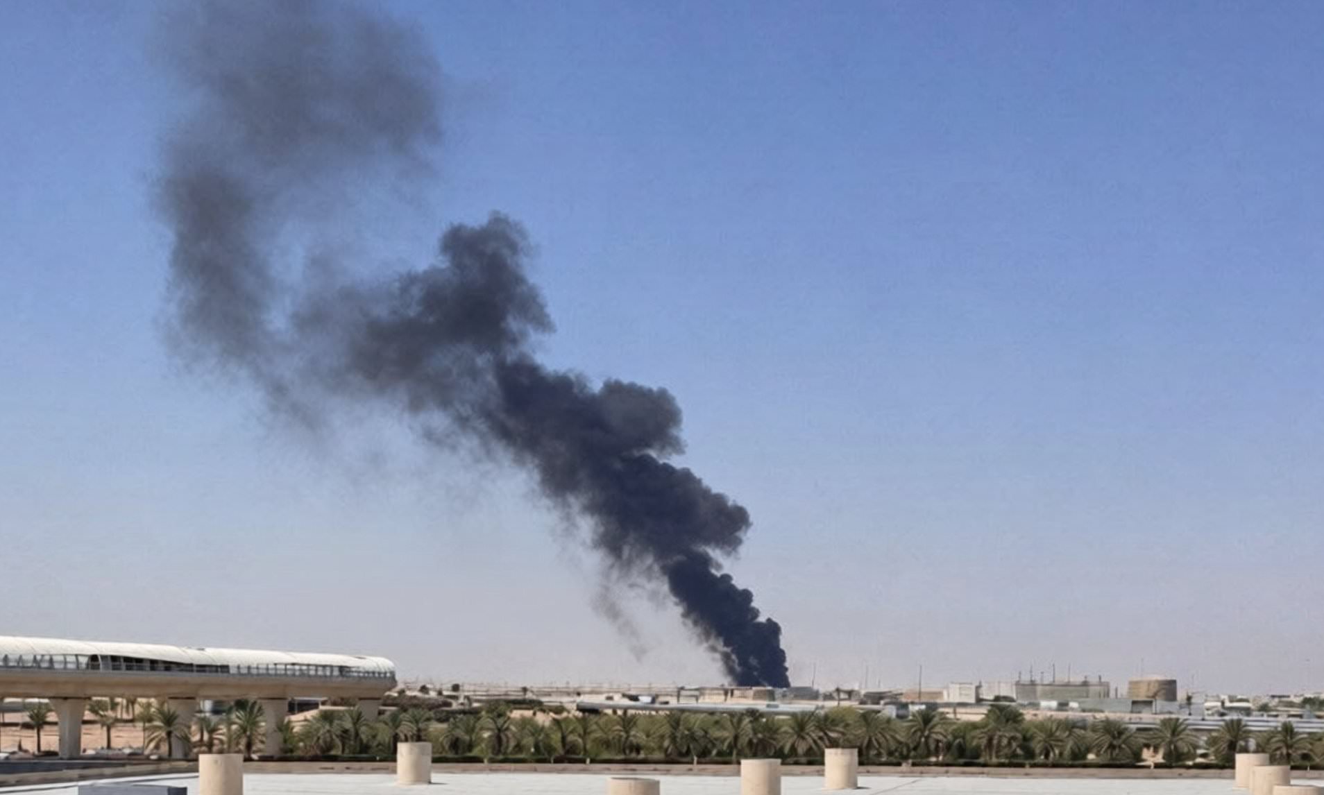 Smoke and flames billow over Riyadh airport in Saudi Arabia as Houthi ...