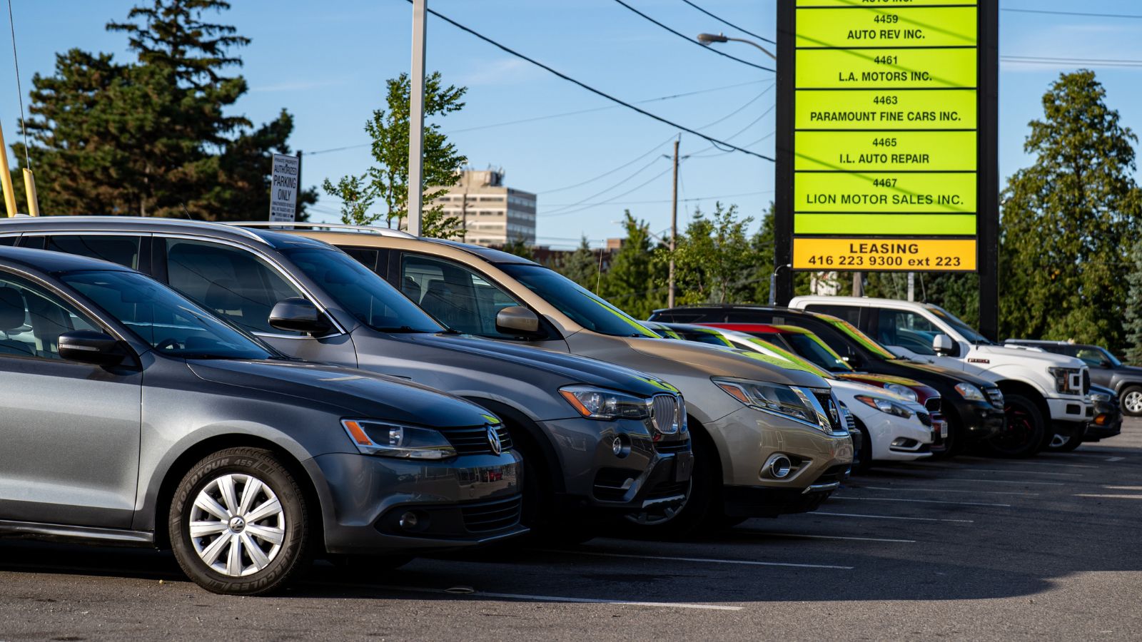 Median used-car asking price remains near $32,000 in new Canadian ...