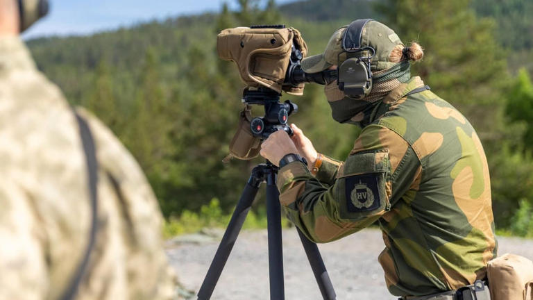 Ukraine's defence forces strike Russian drone ground control stations ...