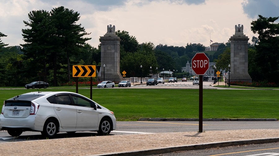 FAA says proposed Trump arch will require 'eternal flame' on top to ...