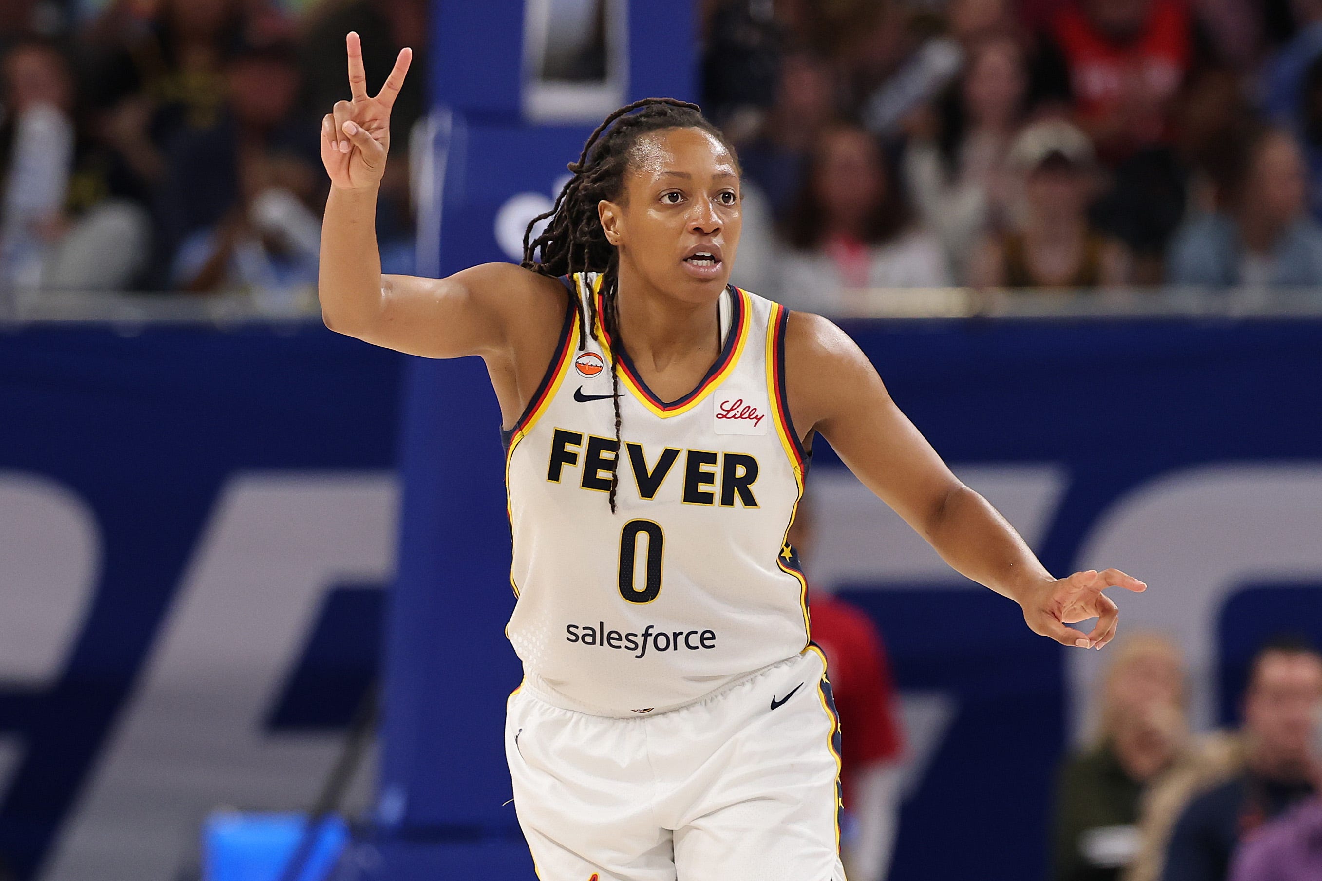 Fever celebrate Kelsey Mitchell's record-breaking game with a postgame ...