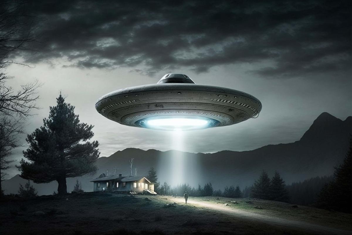 Pentagon releases new UFO files showcasing alleged 'flying saucers' and ...