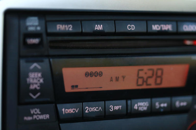The federal government may soon require AM radio in all new cars and ...