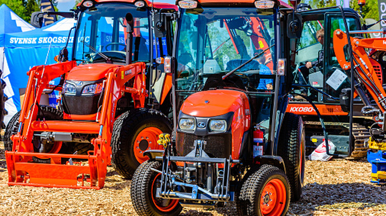 Compact Vs Sub-Compact Tractor: What's The Difference & Is One Brand ...
