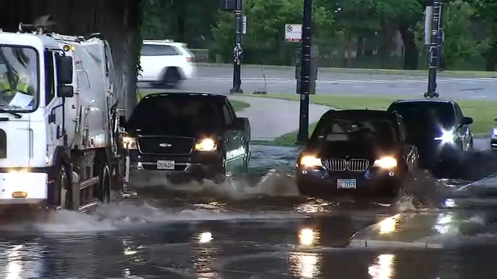 Residents urged to limit water use across Chicago area during soaking ...
