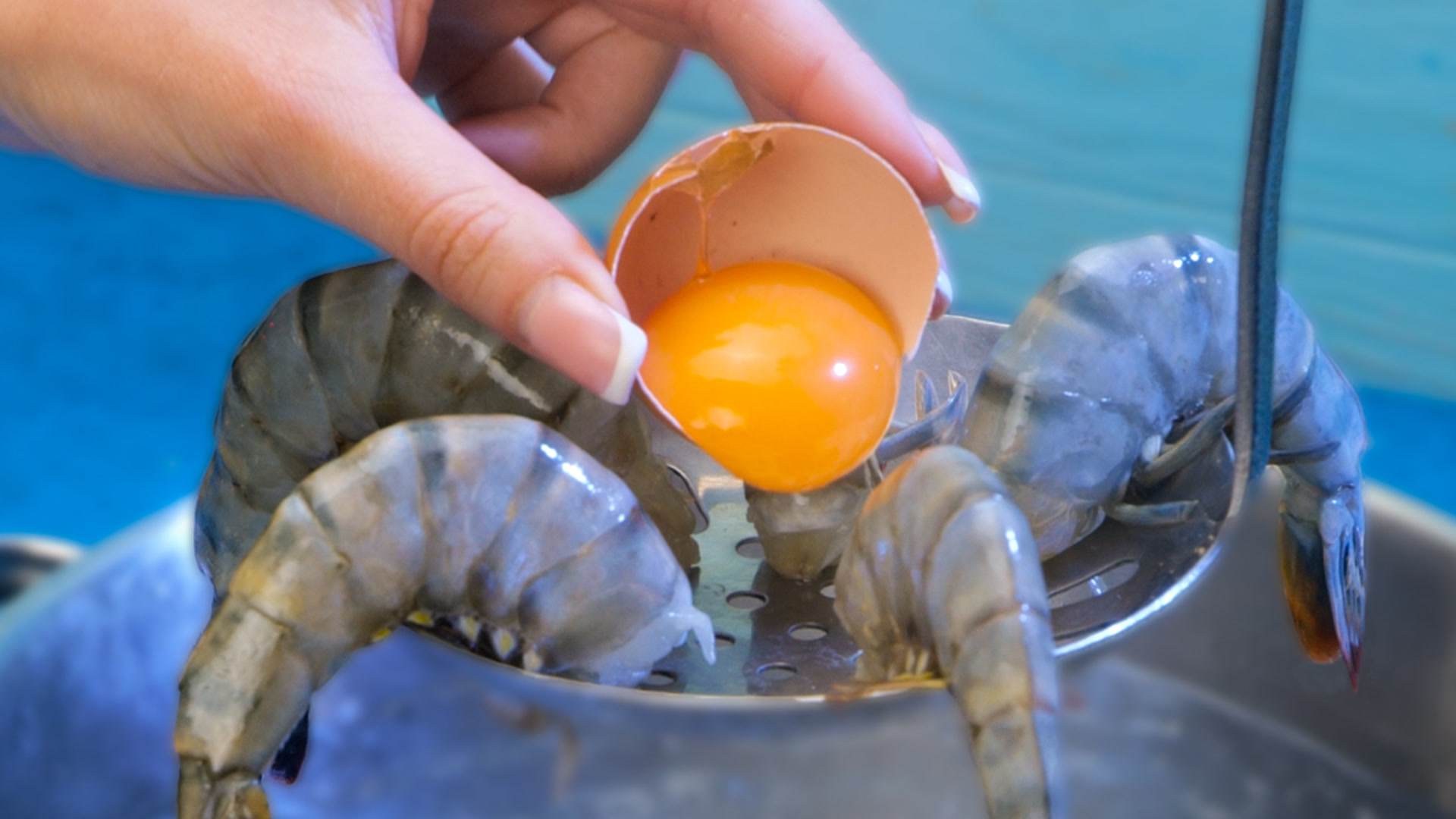 Save your time in the kitchen with these awesome hacks!