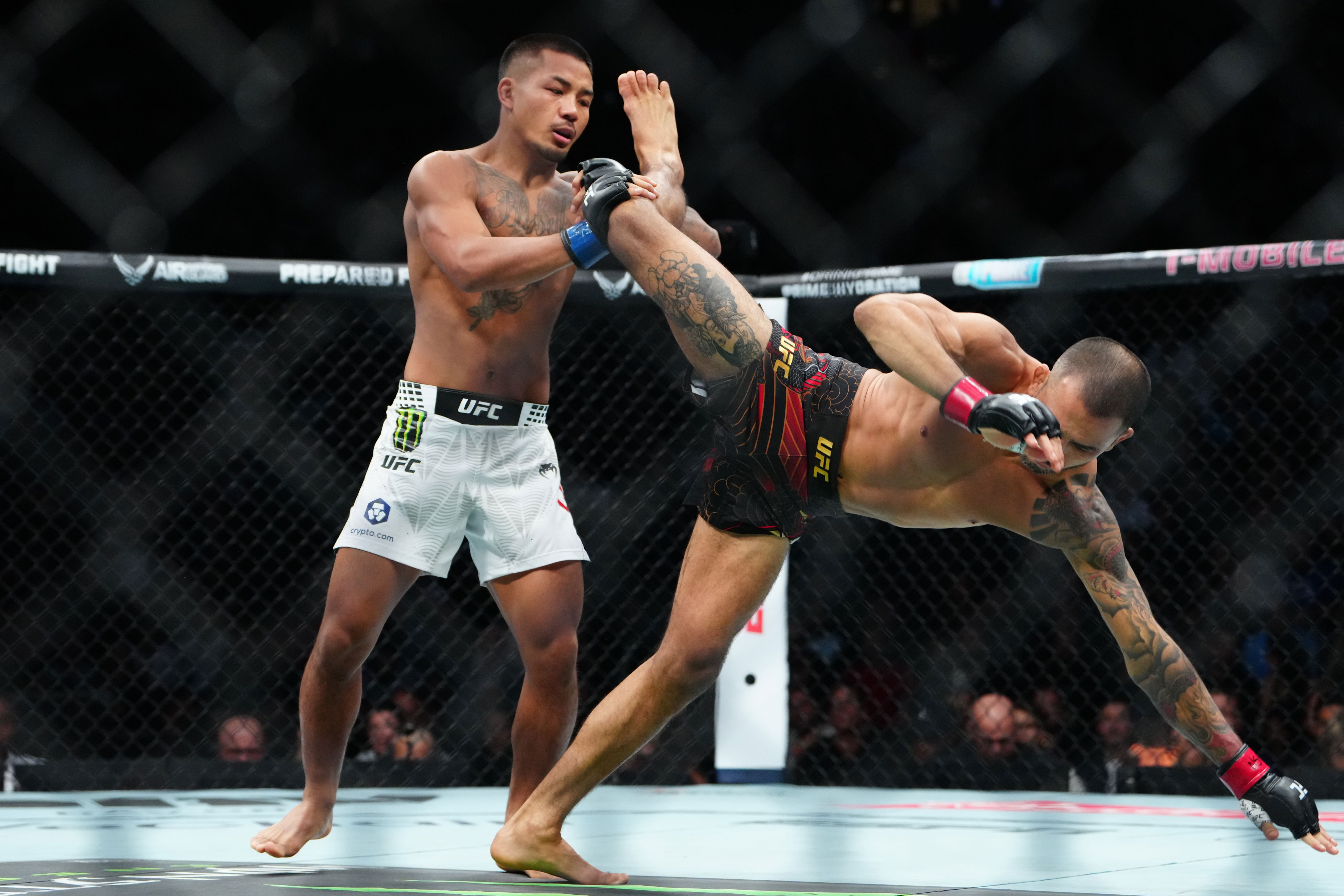 How to live stream the UFC fight tonight: UFC 331, Van vs Pantoja 2 ...