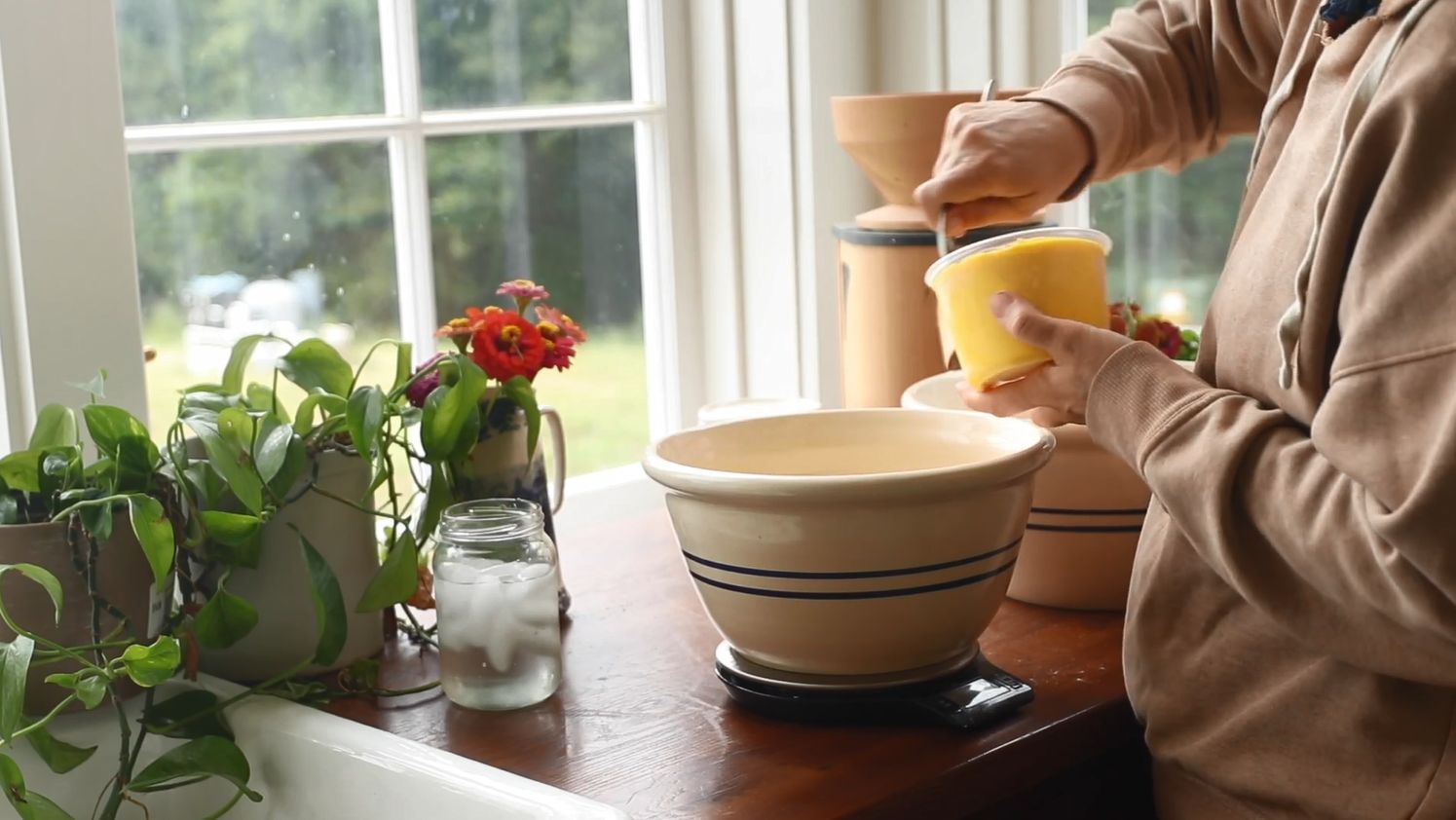 Transitioning a new farmhouse for early fall