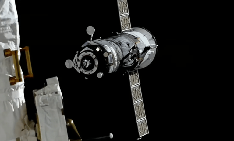 Progress 96 spacecraft successfully docks at ISS with supplies for ...
