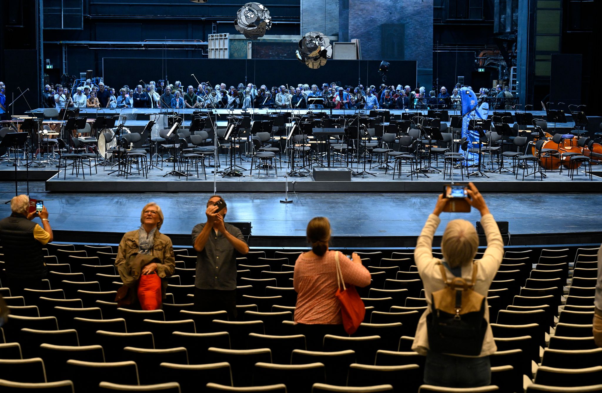 Cologne's theatre and opera reopen after €800 million renovation