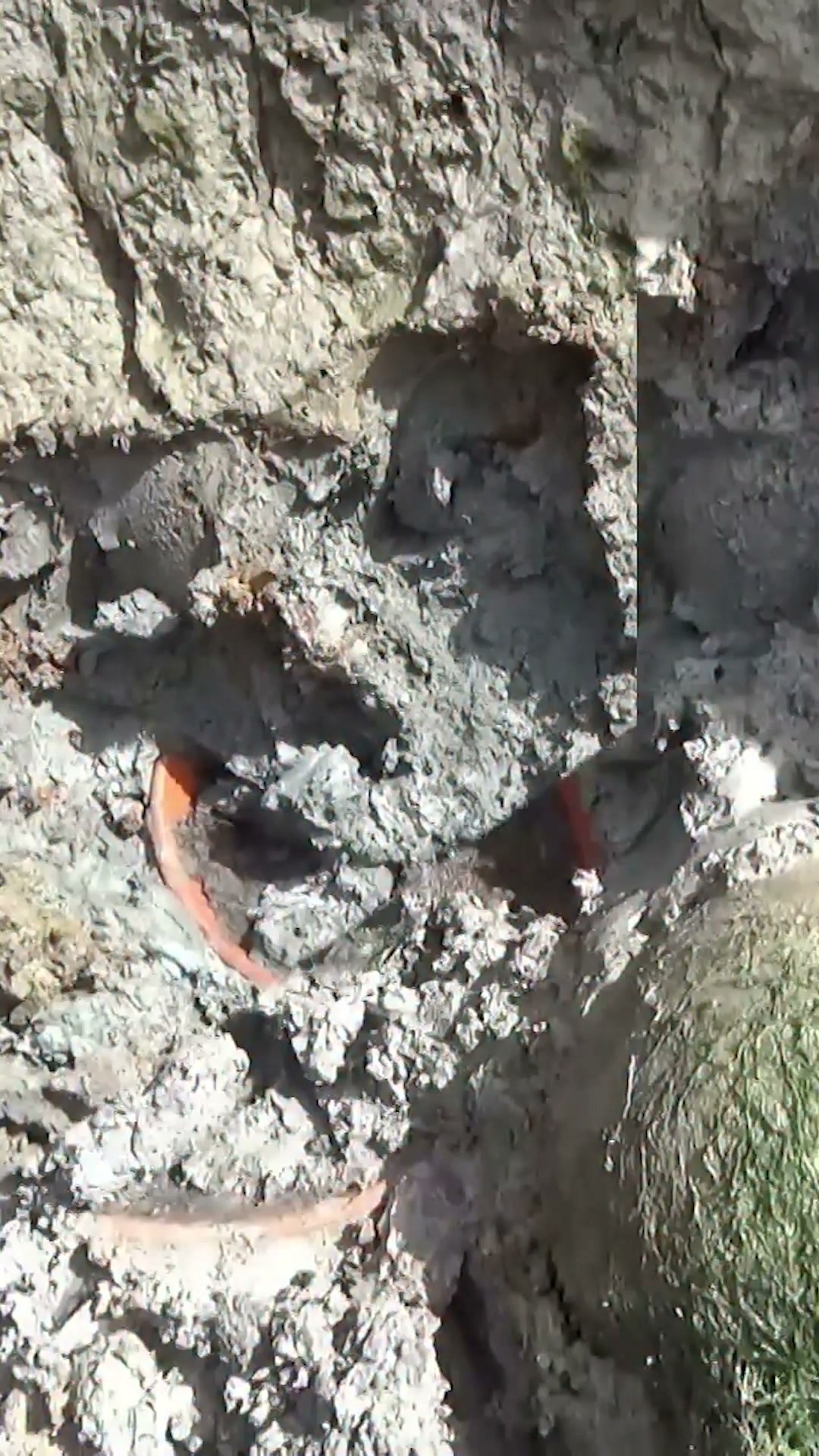 Ancient Roman Pottery Finds While Mudlarking