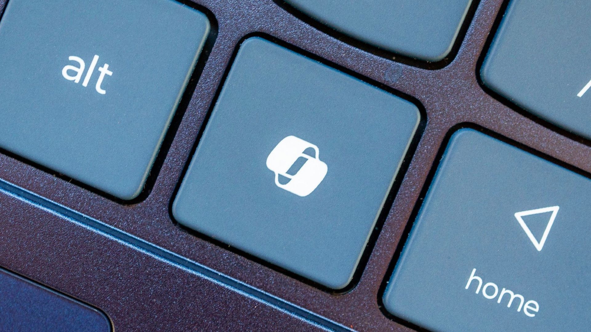 The new Microsoft Copilot talks to Office—and keeps working after you leave