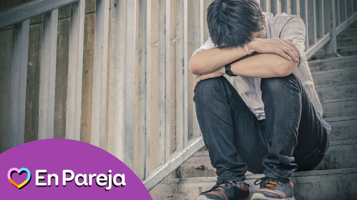 Is he afraid of losing you? 7 subtle changes that could reveal it