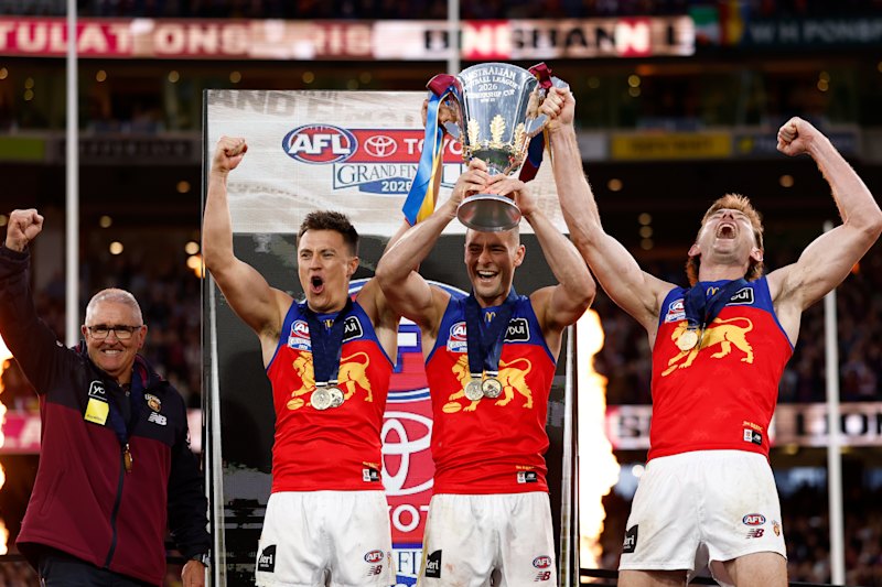 Wharfie time and Fagan’s heroes chime Freo’s doom in one of the ...