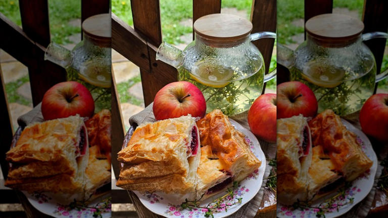 3-ingredient apple pie puff pastries are the quickest and easiest fall ...