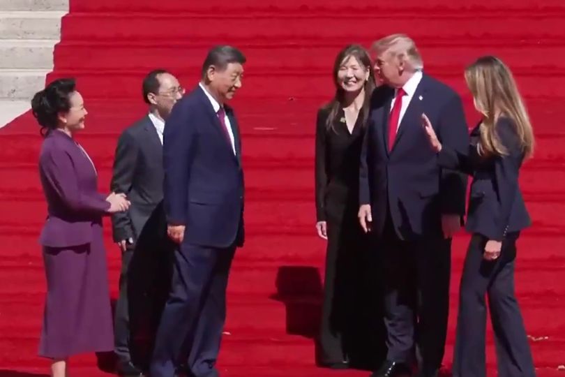 Melania Trump le hace un desaire a Xi Jinping y se niega a estrecharle ...