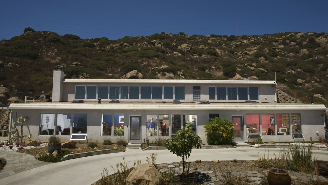 Designing a sustainable off-grid homestead