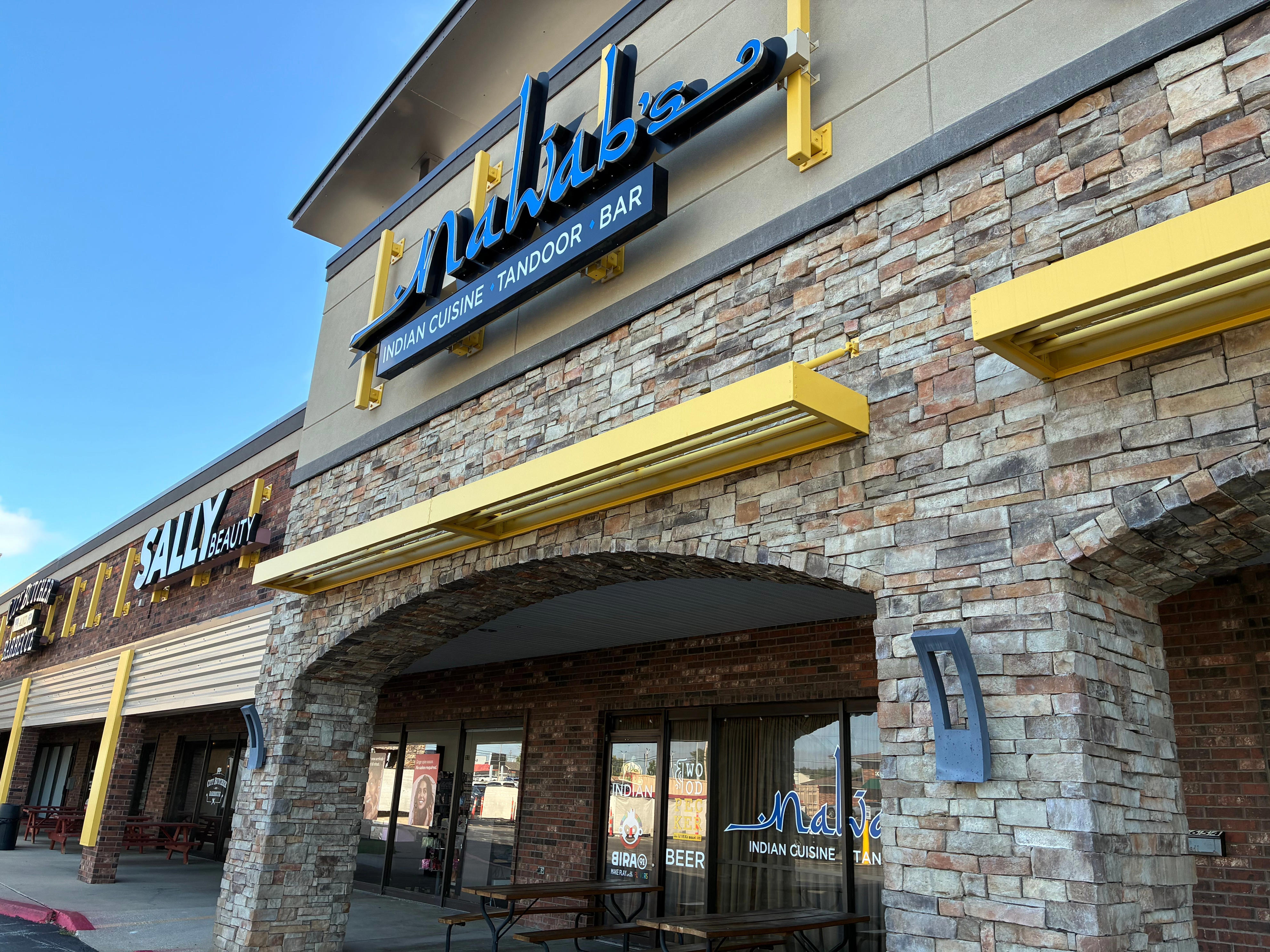 Springfield Indian restaurant ends buffet, updates menu