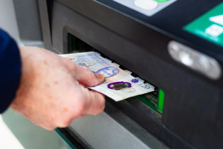 Major police warning issued to anyone using a cash machine in Yorkshire