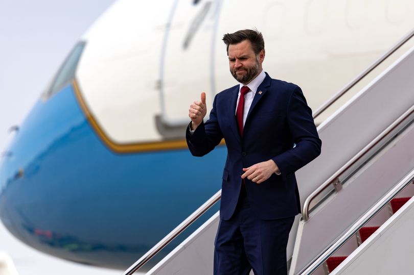 Key JD Vance ally gives damning prediction for his 2028 presidential ...