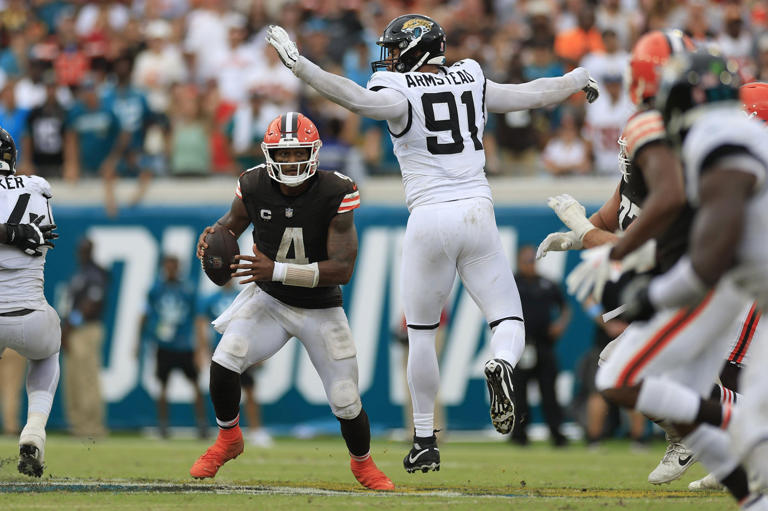 Reacts survey results: Jacksonville’s pass rush is still a problem