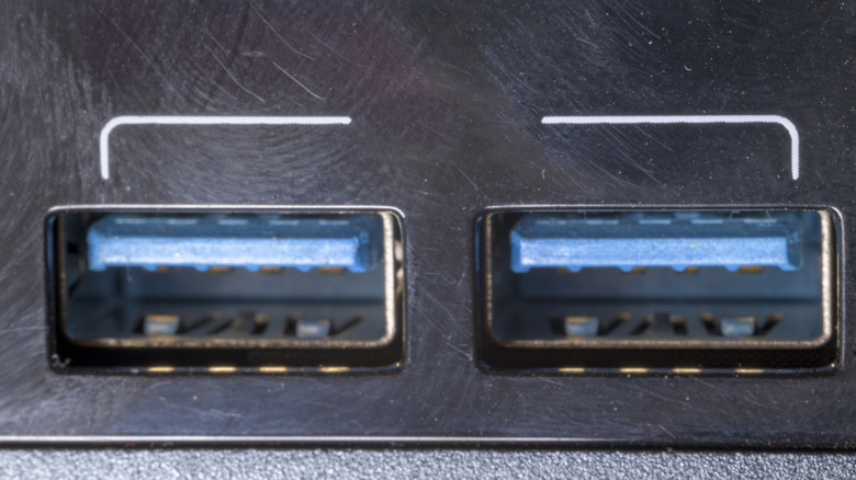 What is an SS USB port?