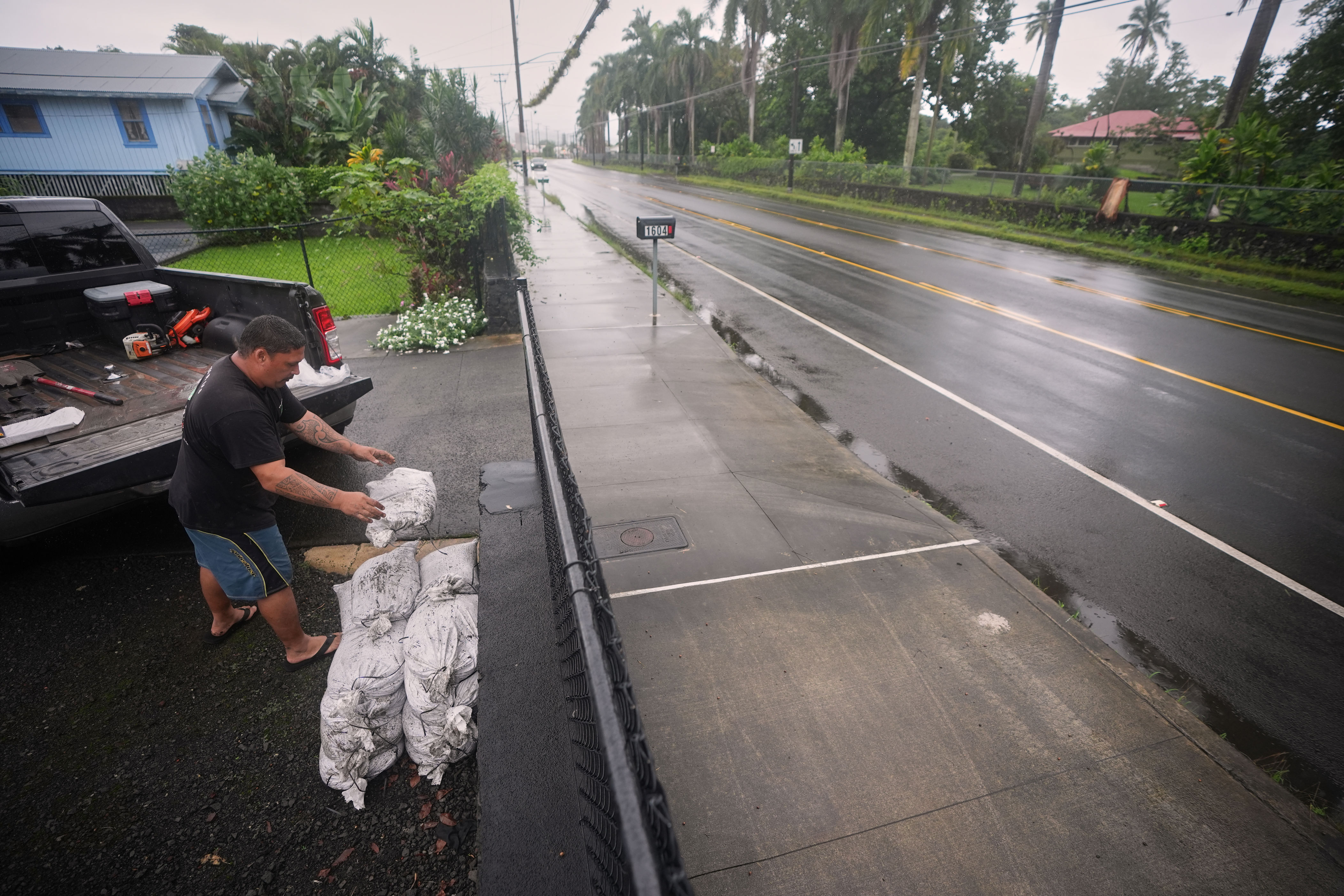 As Hurricane Nolo stalls near Hawaii's Big Island, serious flooding likely