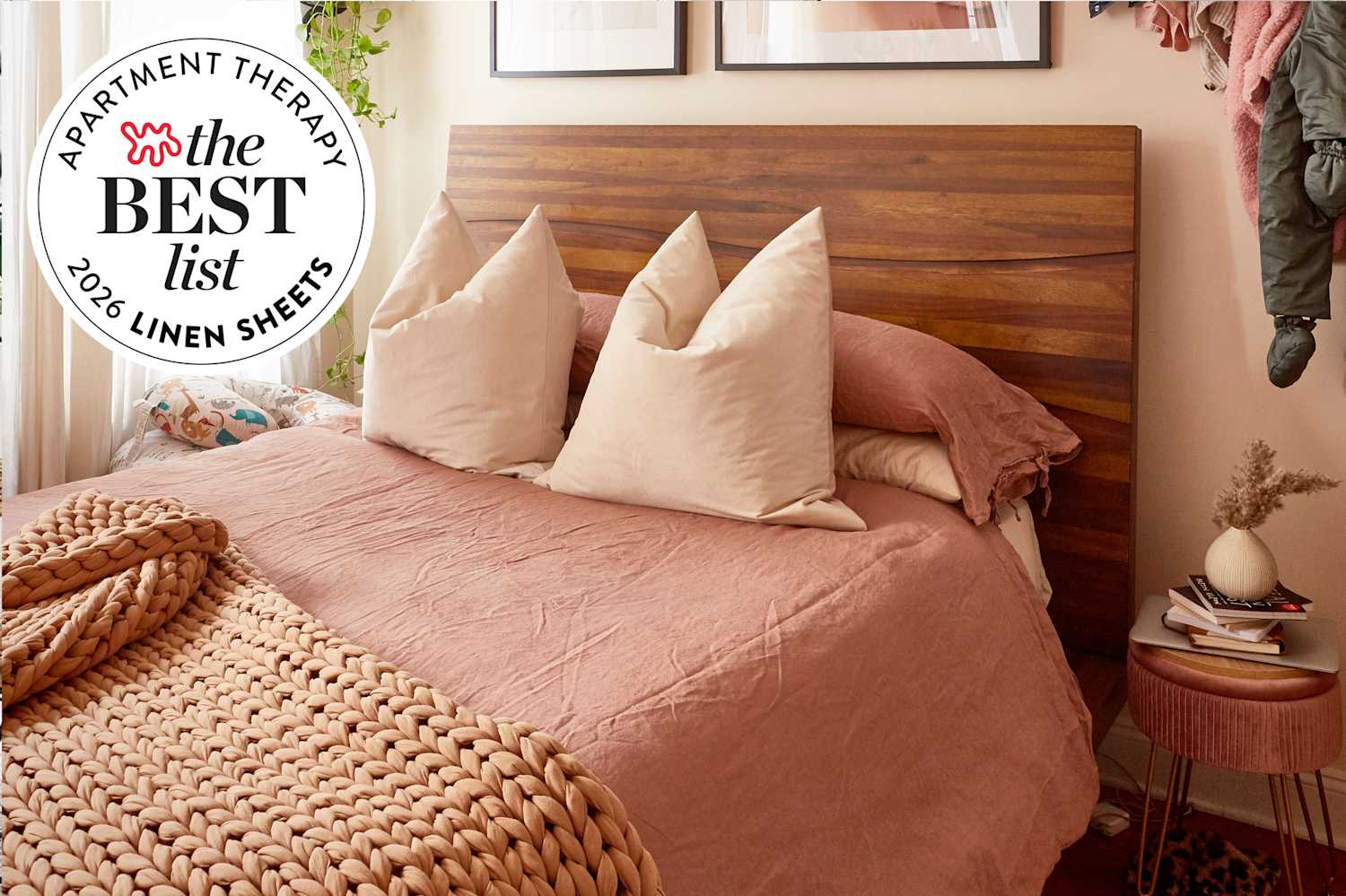 The best linen sheets, according to someone who never sleeps with the AC on