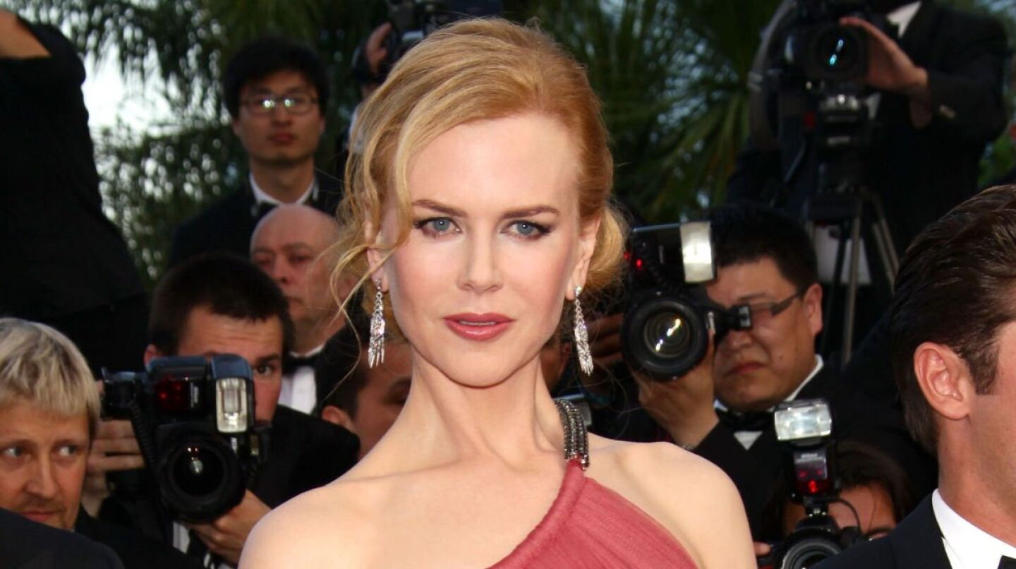 ¿Qué labial usar después de los 50? 6 tonos elegantes que favorecen a ...