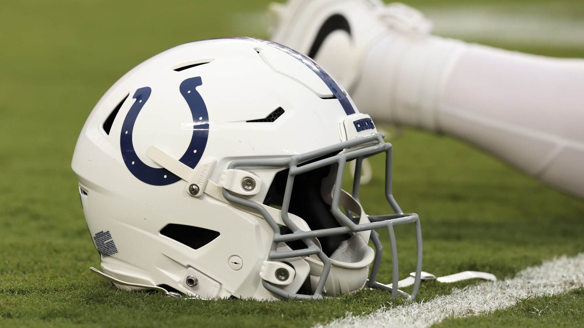 Colts signing TE Pharaoh Brown to 53-man roster