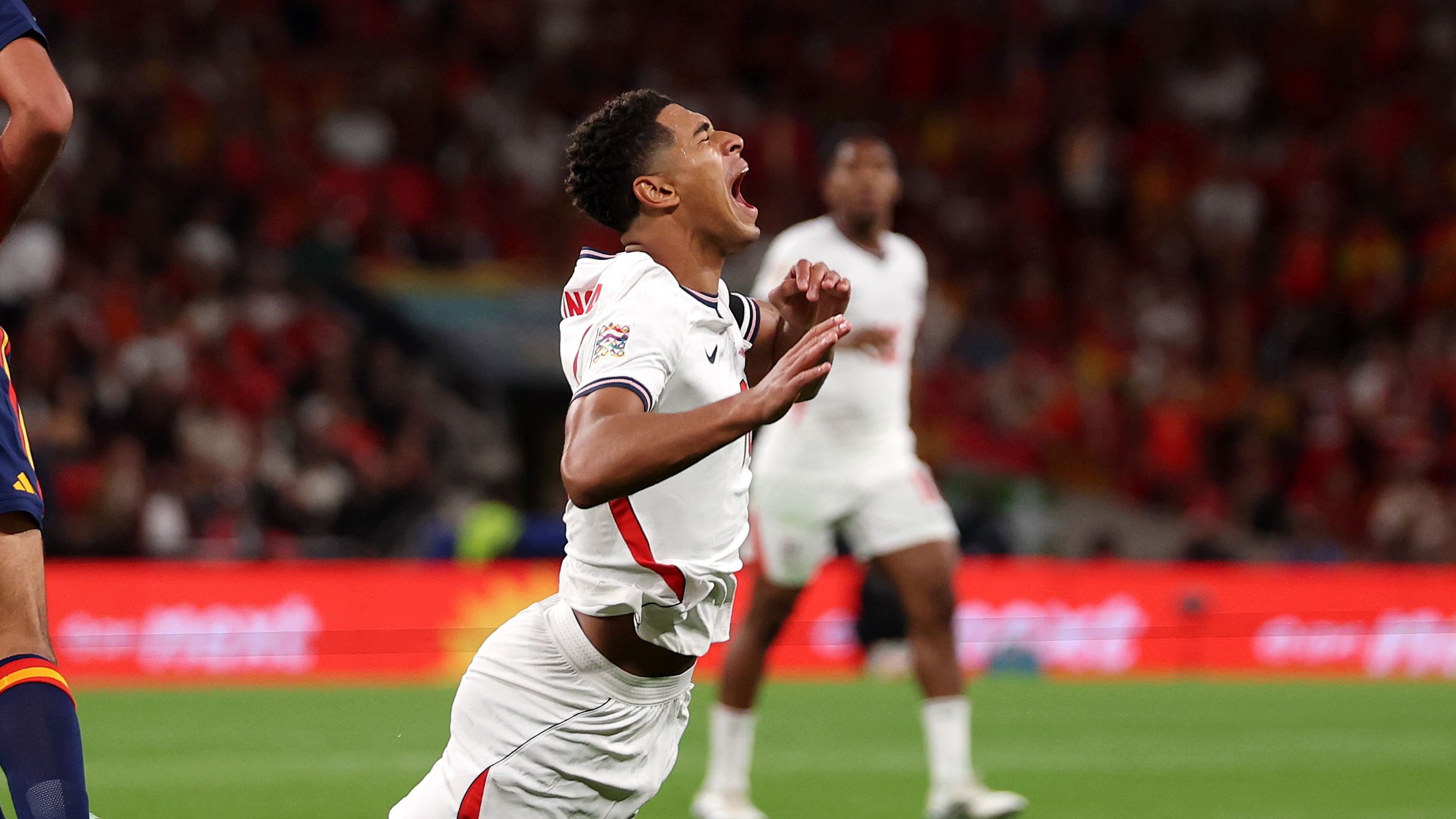 A refereeing expert exposes Bellingham: England's penalty invalid