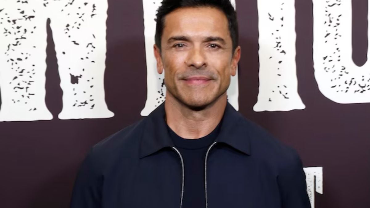Mark Consuelos bakal jalani operasi besar jari kaki, Kelly Ripa malah ...