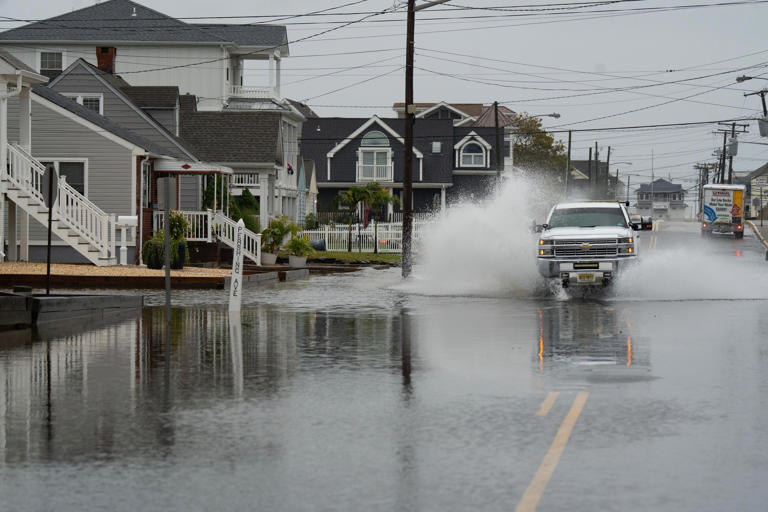 Nor'easter update: Coastal flooding, winds pound Jersey Shore