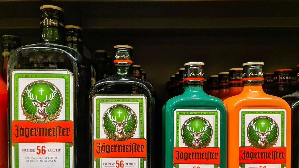 Leere Jägermeister-Flasche bloß nicht ins Altglas werfen