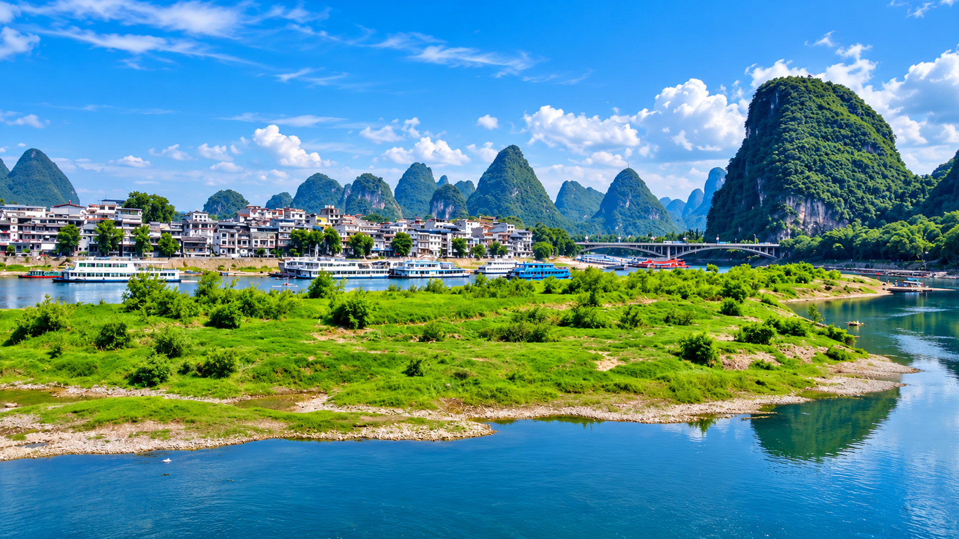 Li River beneath Yangshuo’s karst peaks