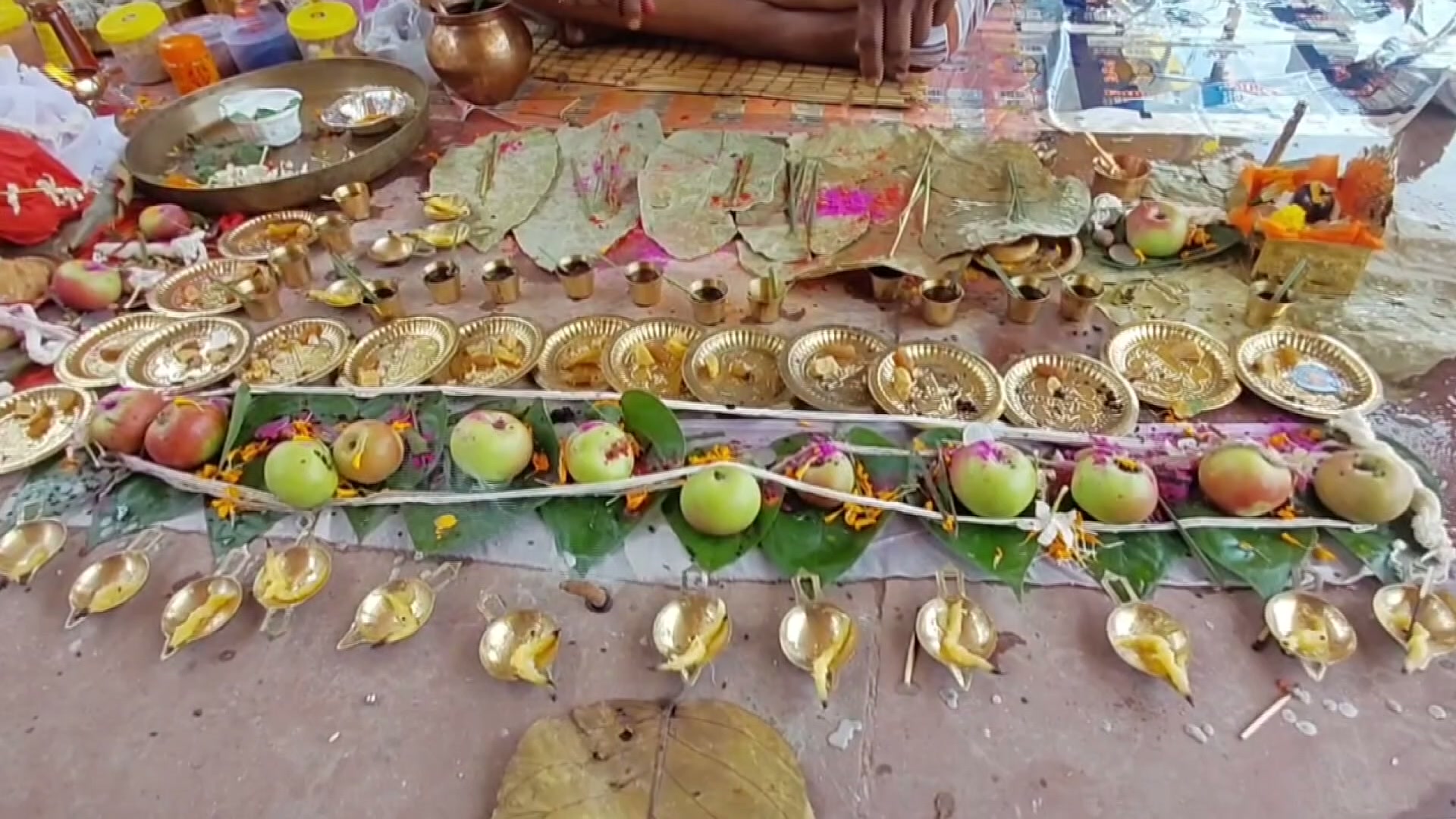 Devotees throng Pitru Paksha Mela in Gaya to perform ancestral rites