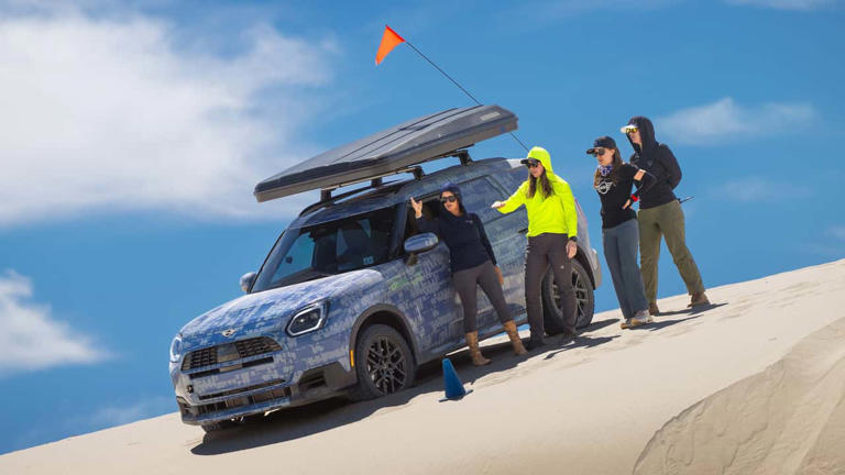 Mini sends Countryman with roof tent into Rebelle Rally