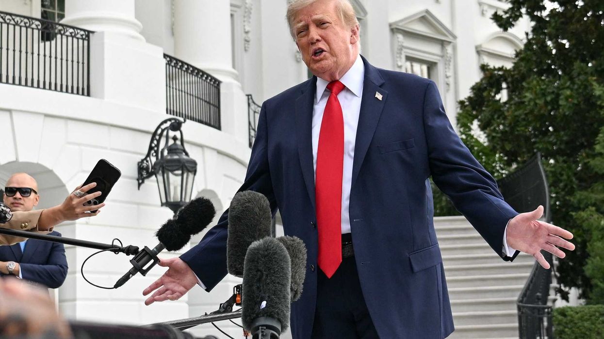 Mockery erupts over Trump's confused ramblings on rejecting war-ending deal