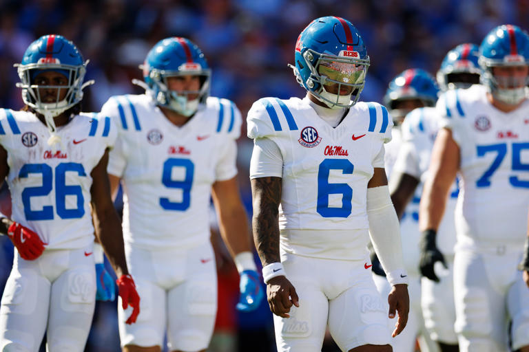 Trinidad Chambliss injury update: Latest news after Ole Miss QB exits ...