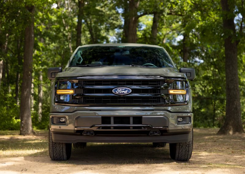 Ford's 2027 F-150 gets cheaper Raptor and universal V-8