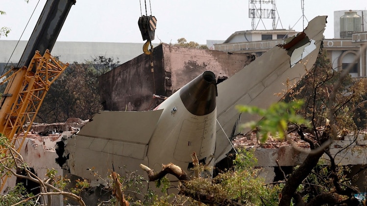 Air India AI-171 crash: Pilots' body seeks role in review of draft AAIB ...