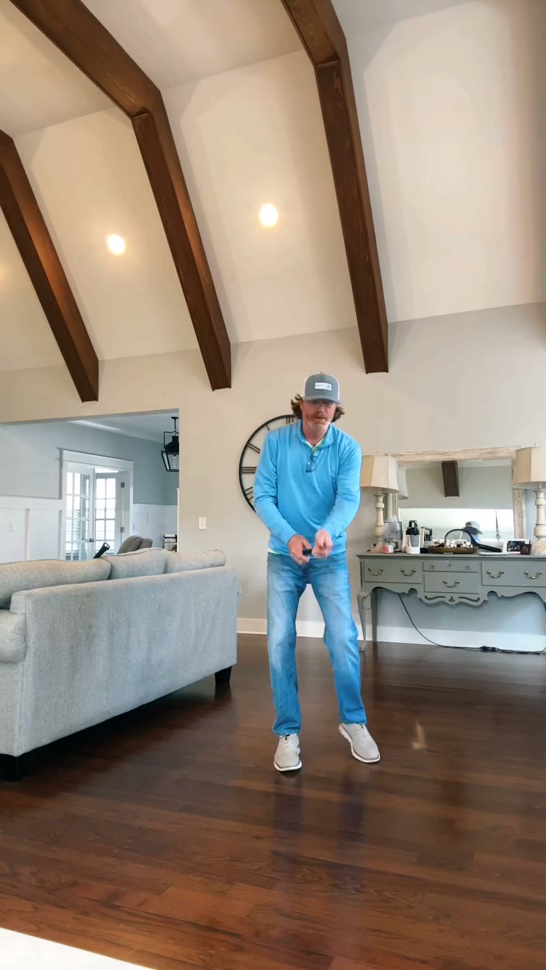 Flow art routine with club and bat