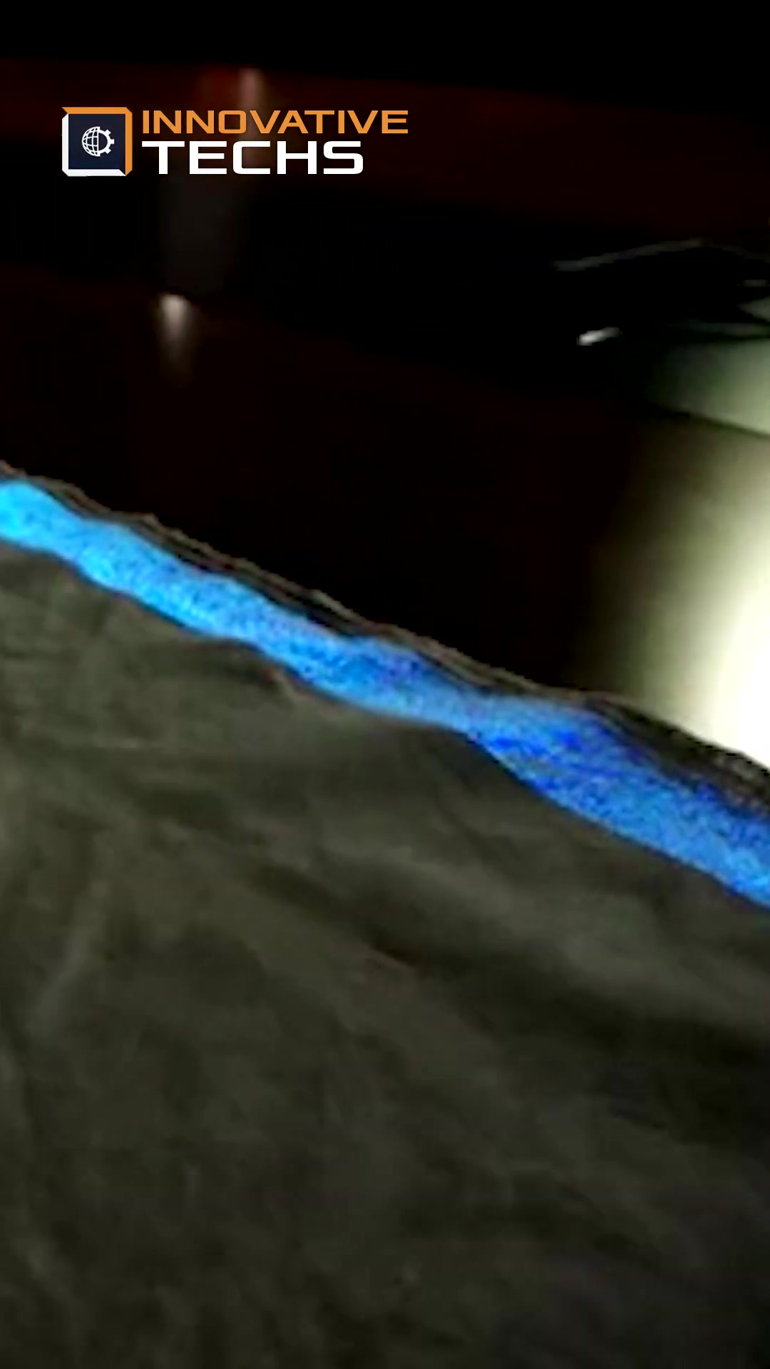 This Chinese smart fabric turns clothes into digital screens!