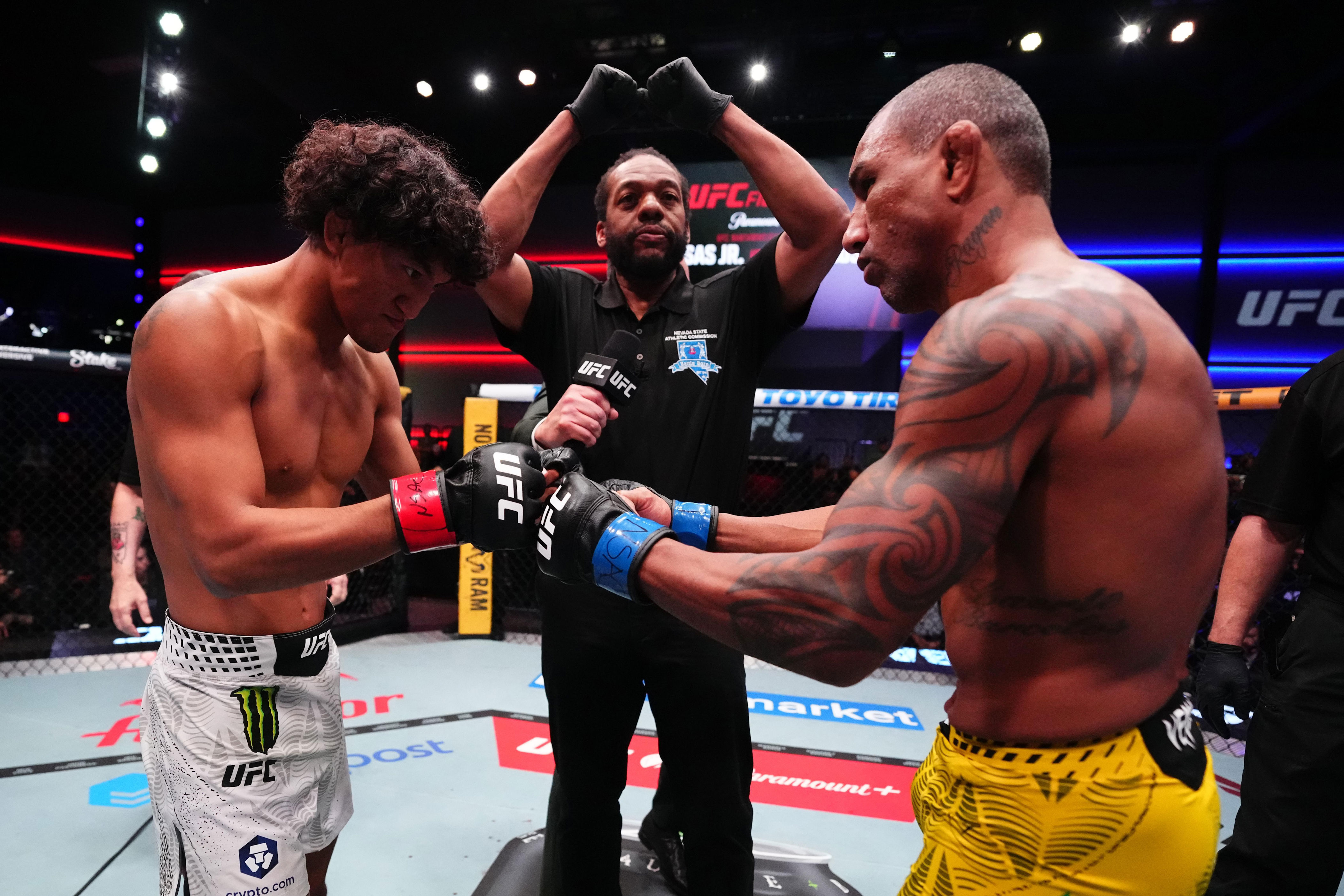 UFC Vegas 121 live results, highlights, streaming play-by-play updates ...
