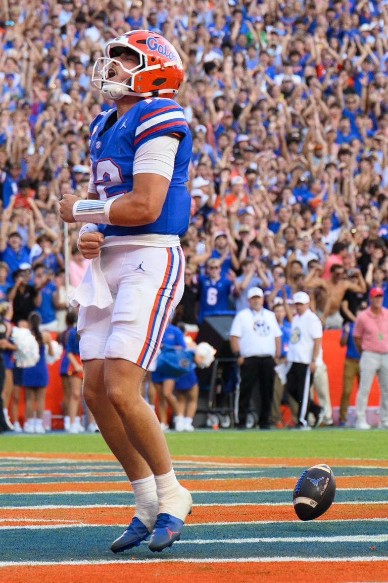 Gators look as formidable as any SEC team as they rout No. 4 Ole Miss