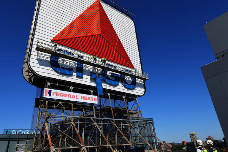 How Trump could wrest Citgo from Elliott Management and hand it back to ...