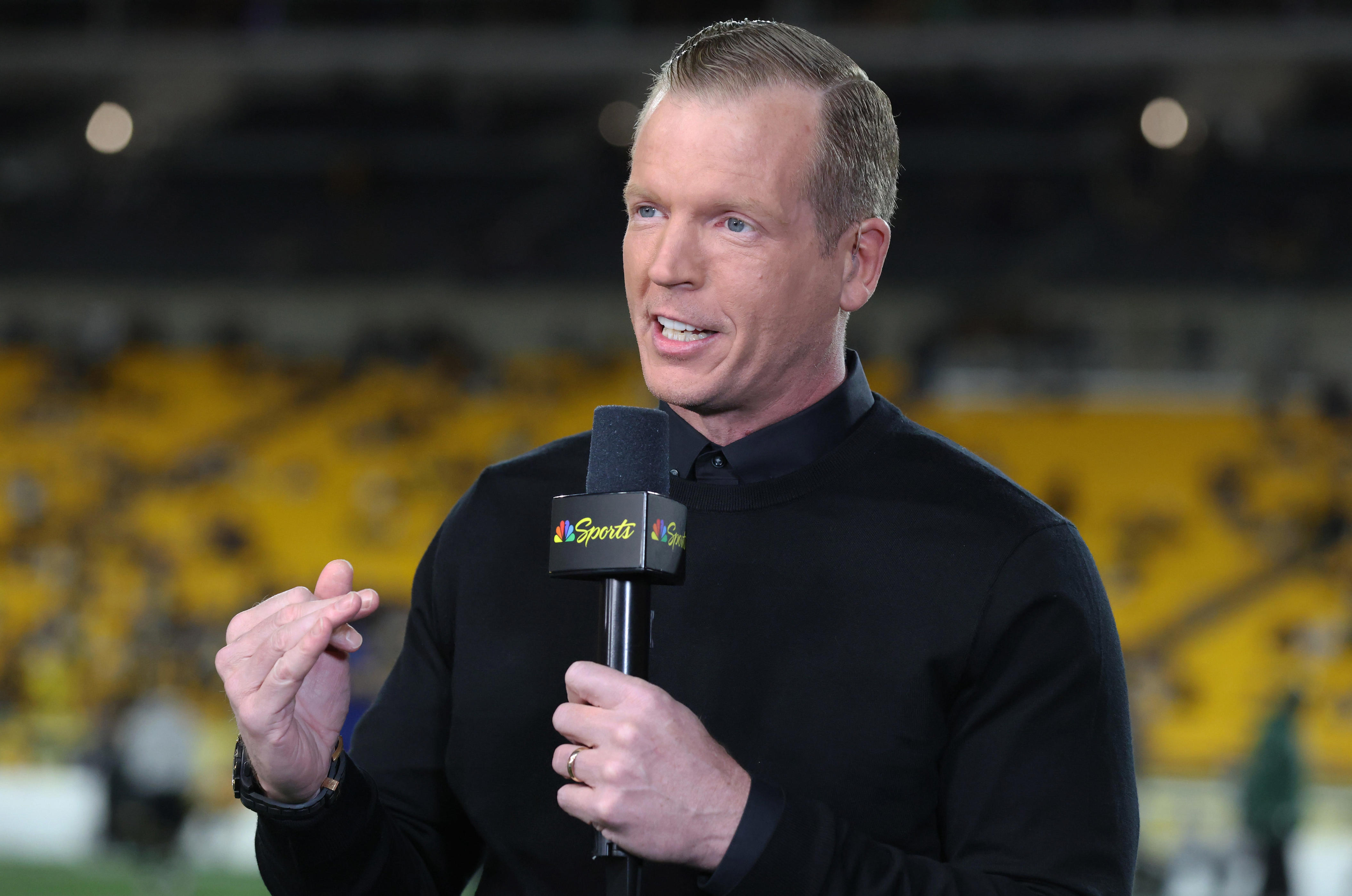 Chris Simms' awful Dante Moore targeting take got ripped by fans