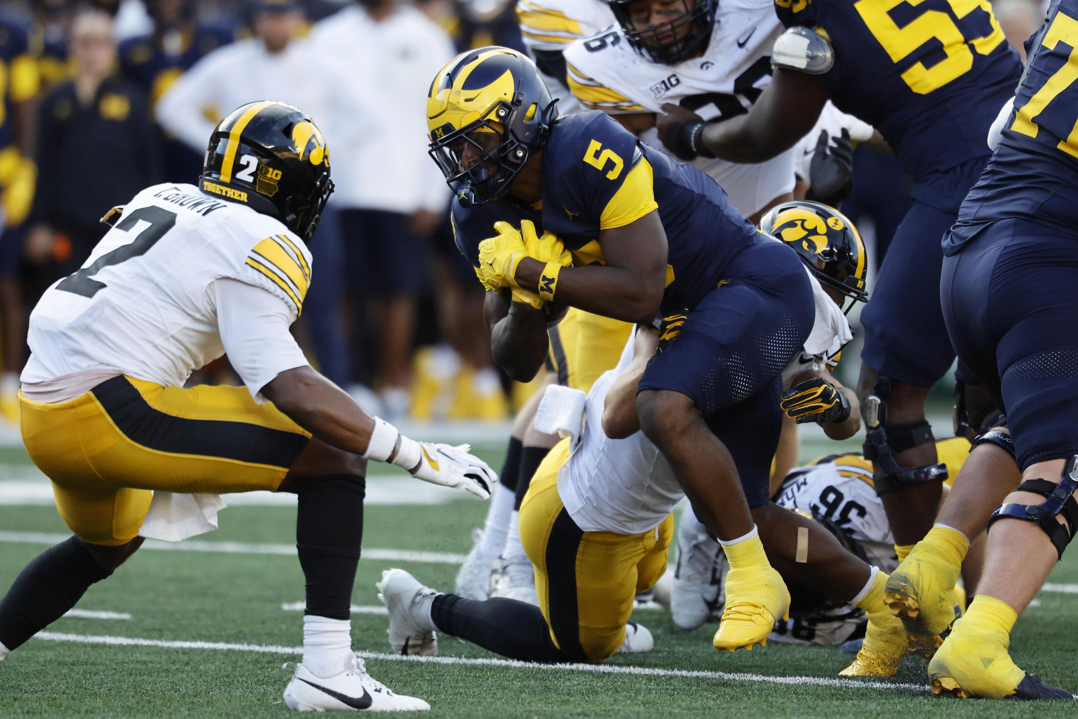 Social media reactions from Michigan’s last-second loss to Iowa